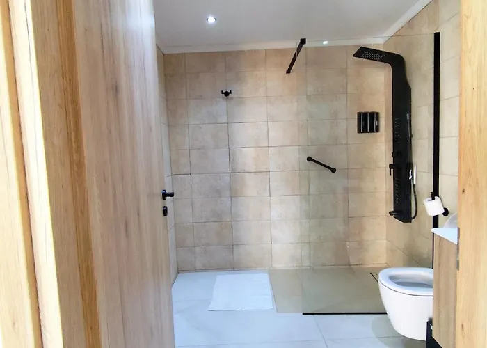 Lindos Central アパート