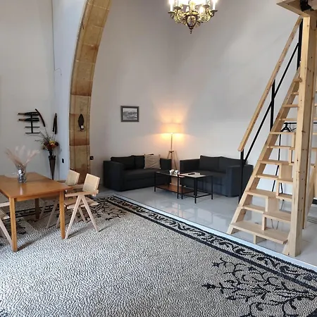 Lindos Central Apartamento *